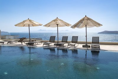 Sea View Apartment In Gumusluk, Bodrum For Sale – Luxury sea view pool