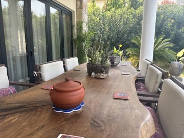 Prestigious Villa For Sale In Central Dalyan - Exterior dining area