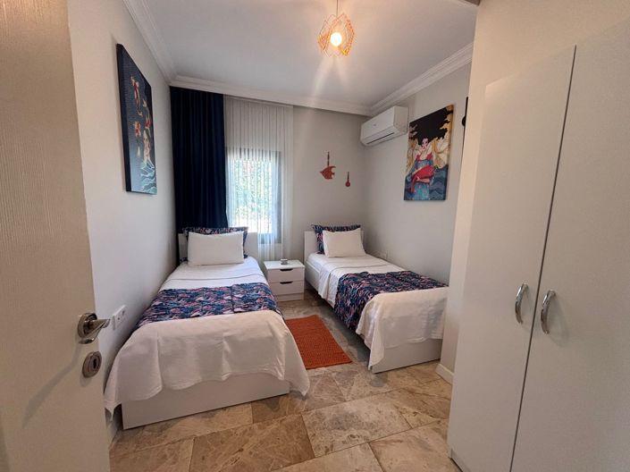 Image No.18-2 Bed Bungalow for sale