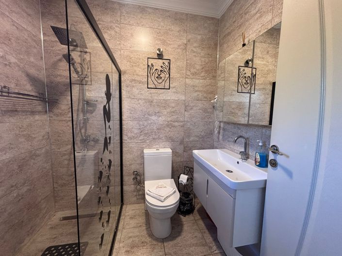 Image No.19-2 Bed Bungalow for sale