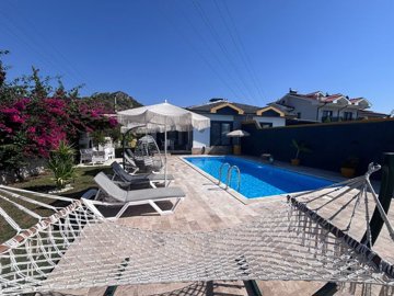 A Stylish Dalyan Bungalow For Sale With A Private Pool & Garden - Large sunbathing terraces