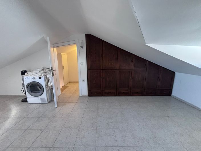 Image No.19-2 Bed Apartment for sale