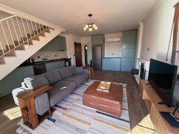 Renovated Apartment For Sale In Dalyan - Lounge to the kitchen