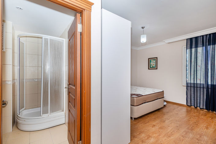 Image No.13-2 Bed Apartment for sale