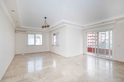 Notable Alanya Apartment For Sale In Cikcilli - Open-plan living space