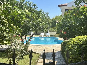Ready-To-Move Dalyan Villa For Sale With Communal Gardens & Pool - Well-maintained social gardens