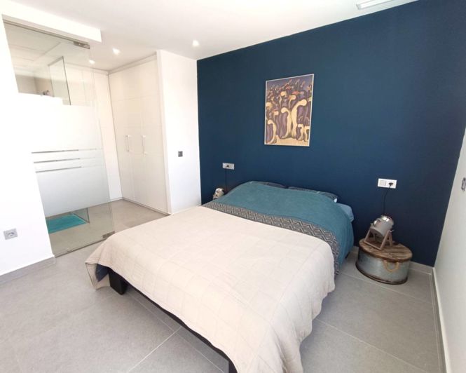 Image No.15-3 Bed Villa for sale