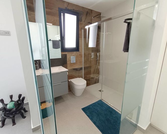 Image No.17-3 Bed Villa for sale