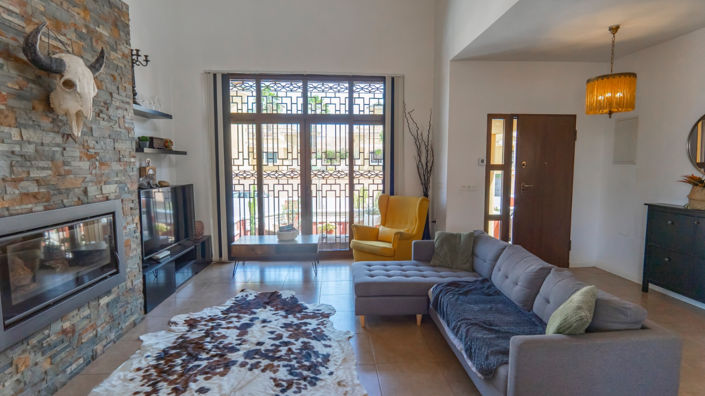 Image No.10-3 Bed Villa for sale