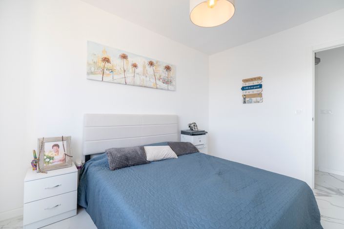 Image No.22-2 Bed Apartment for sale