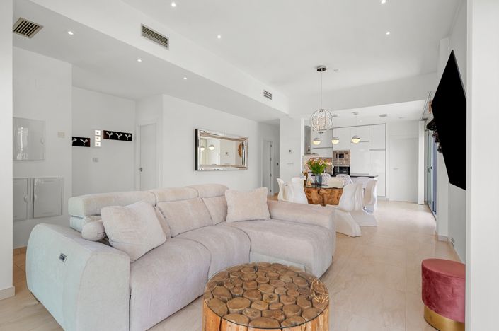 Image No.7-3 Bed Villa for sale