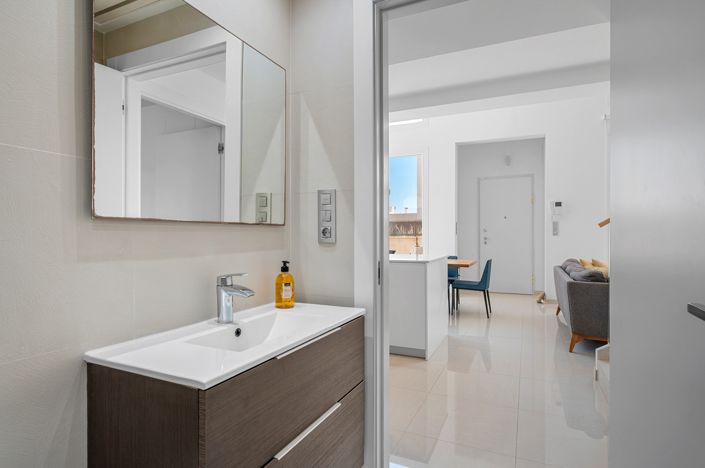 Image No.14-3 Bed Villa for sale