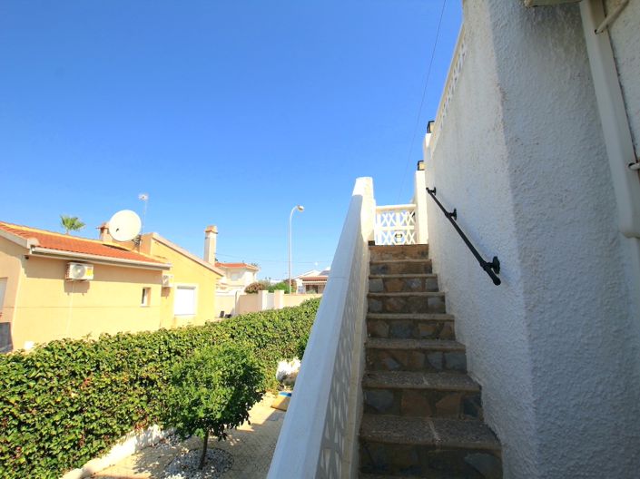 Image No.19-3 Bed Villa for sale