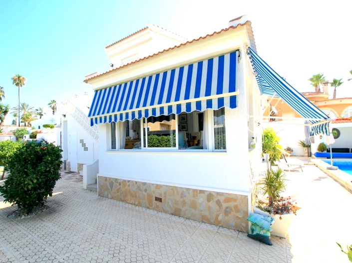 Image No.31-3 Bed Villa for sale