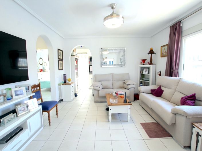 Image No.7-3 Bed Villa for sale