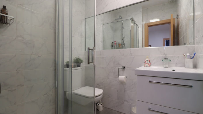 Image No.16-3 Bed Townhouse for sale