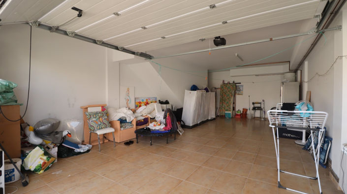 Image No.27-3 Bed Townhouse for sale