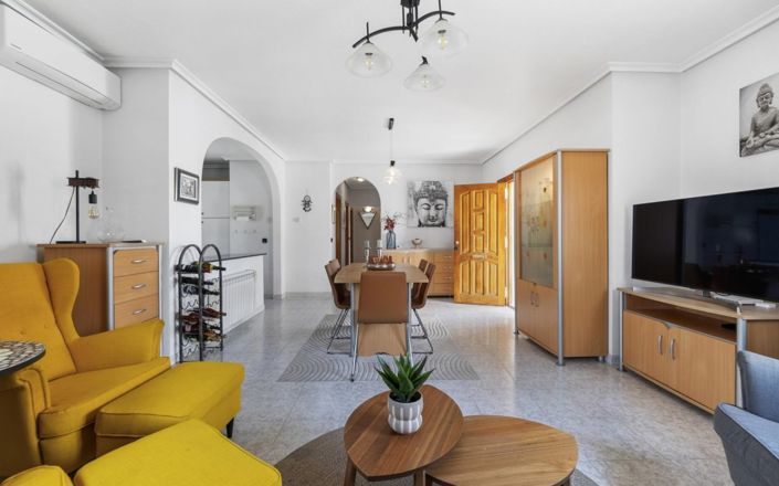 Image No.4-4 Bed Villa for sale