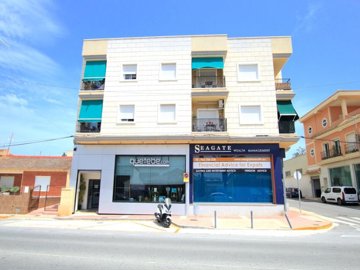 49043_spacious_2_bed_top_floor_apartment_benijofar_high_street_110625164926_img_4224