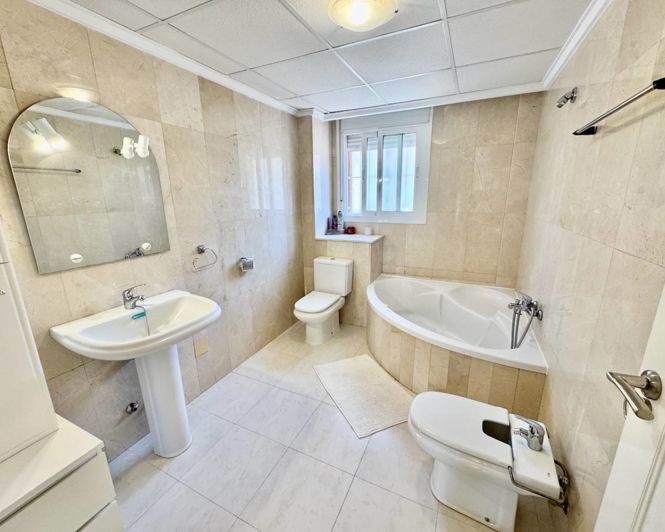 Image No.14-3 Bed Villa for sale