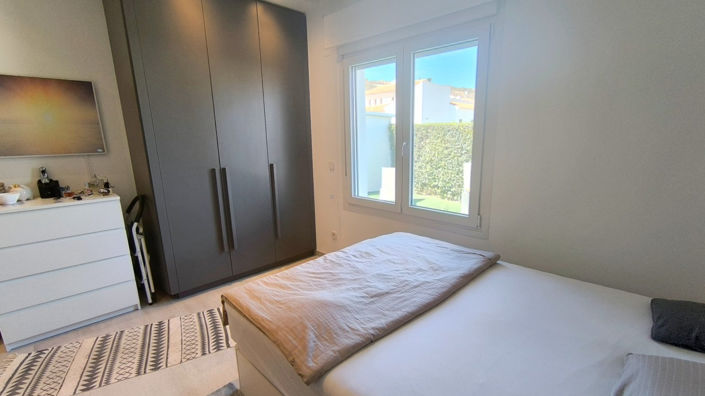 Image No.15-3 Bed Villa for sale