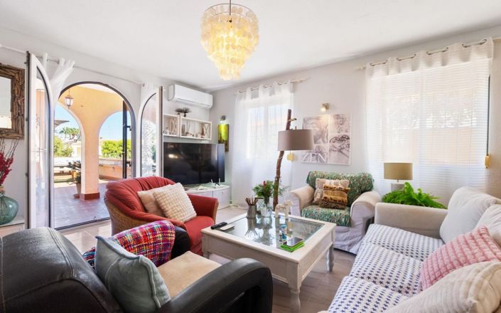 Image No.5-Villa de 3 chambres à vendre à La Zenia