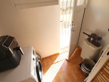 49152_stylish_three_bedroom_detached_villa_with_space_for_a_pool_240925084707_img_7372