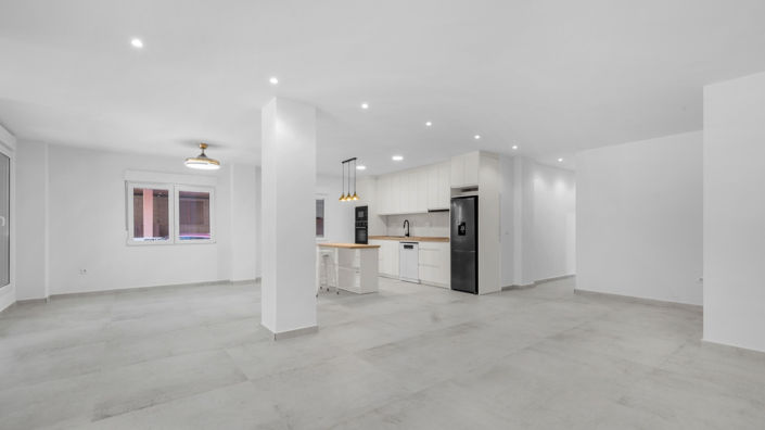 Image No.7-3 Bed Apartment for sale