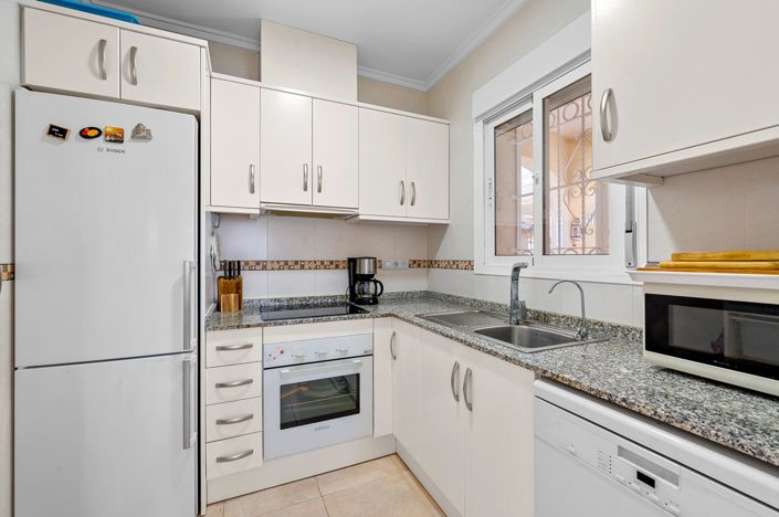 Image No.4-5 Bed Villa for sale