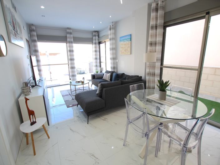 Image No.4-3 Bed Villa for sale