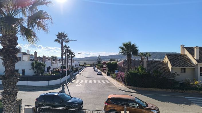 Image No.26-3 Bed Villa for sale