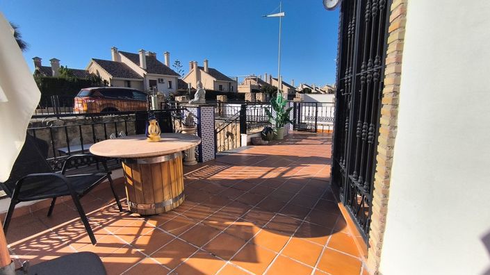 Image No.32-3 Bed Villa for sale