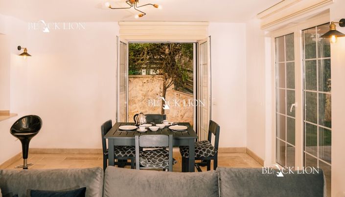 Image No.9-3 Bed Villa for sale