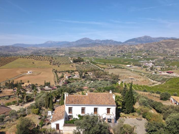 Image No.10-7 Bed Hotel for sale