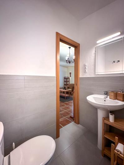 Image No.56-7 Bed Hotel for sale