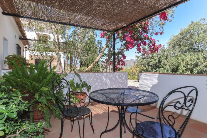 Image No.54-7 Bed Hotel for sale