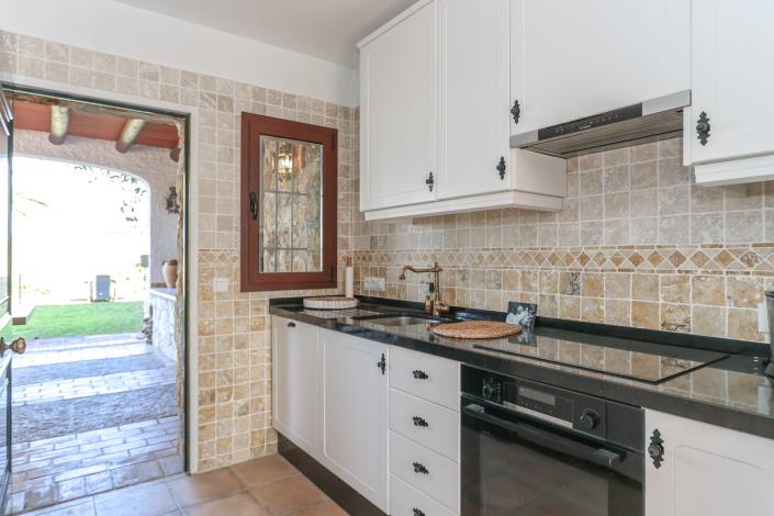 Image No.38-6 Bed Villa / Detached for sale