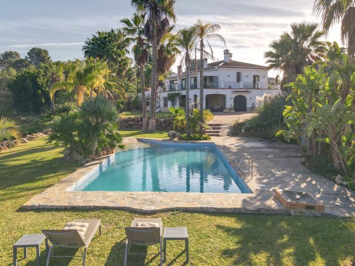 Image No.51-6 Bed Villa / Detached for sale