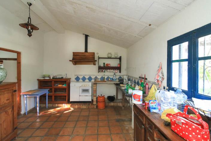 Image No.13-1 Bed Farmhouse for sale