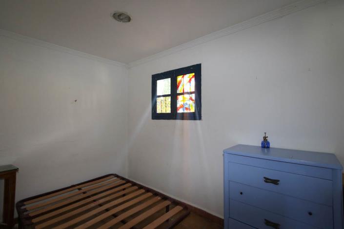 Image No.17-1 Bed Farmhouse for sale