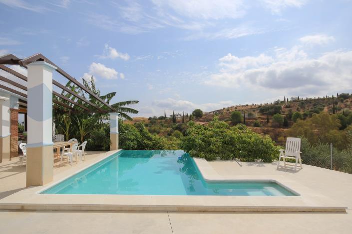 Image No.3-5 Bed Villa / Detached for sale