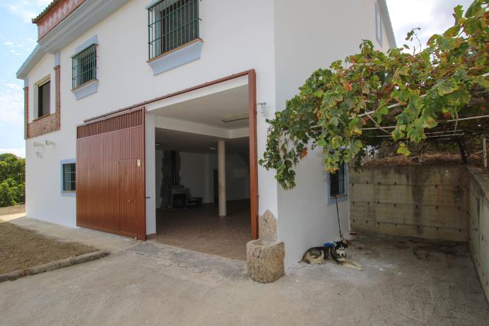 Image No.27-5 Bed Villa / Detached for sale