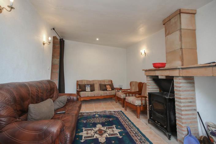 Image No.12-3 Bed Townhouse for sale