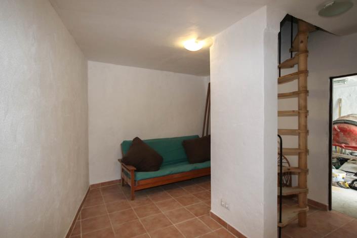 Image No.14-3 Bed Townhouse for sale