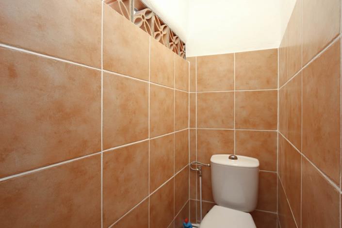 Image No.15-3 Bed Townhouse for sale