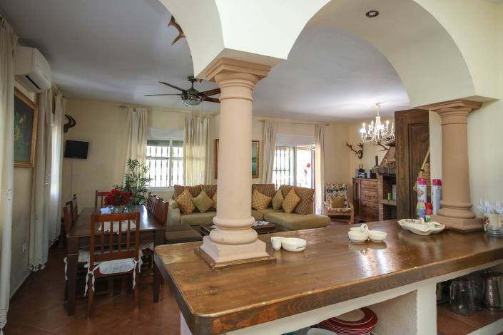 Image No.12-Maison de campagne de 6 chambres à vendre à Monda