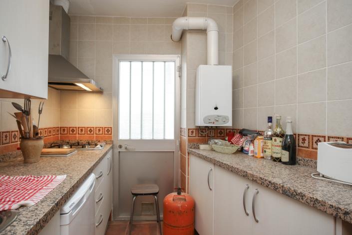 Image No.13-4 Bed Townhouse for sale