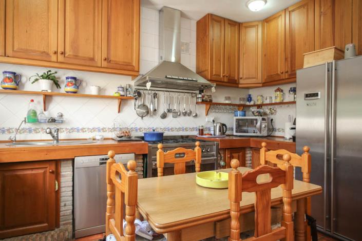 Image No.12-4 Bed Villa / Detached for sale