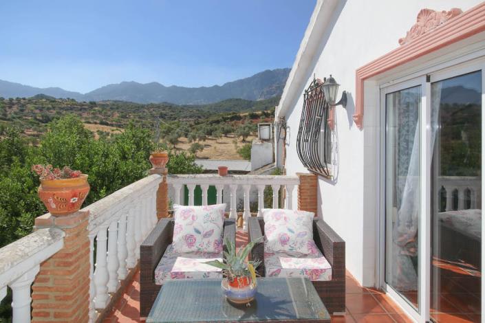 Image No.19-4 Bed Villa / Detached for sale