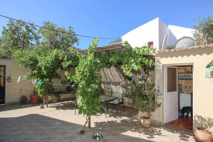 Image No.27-4 Bed Villa / Detached for sale